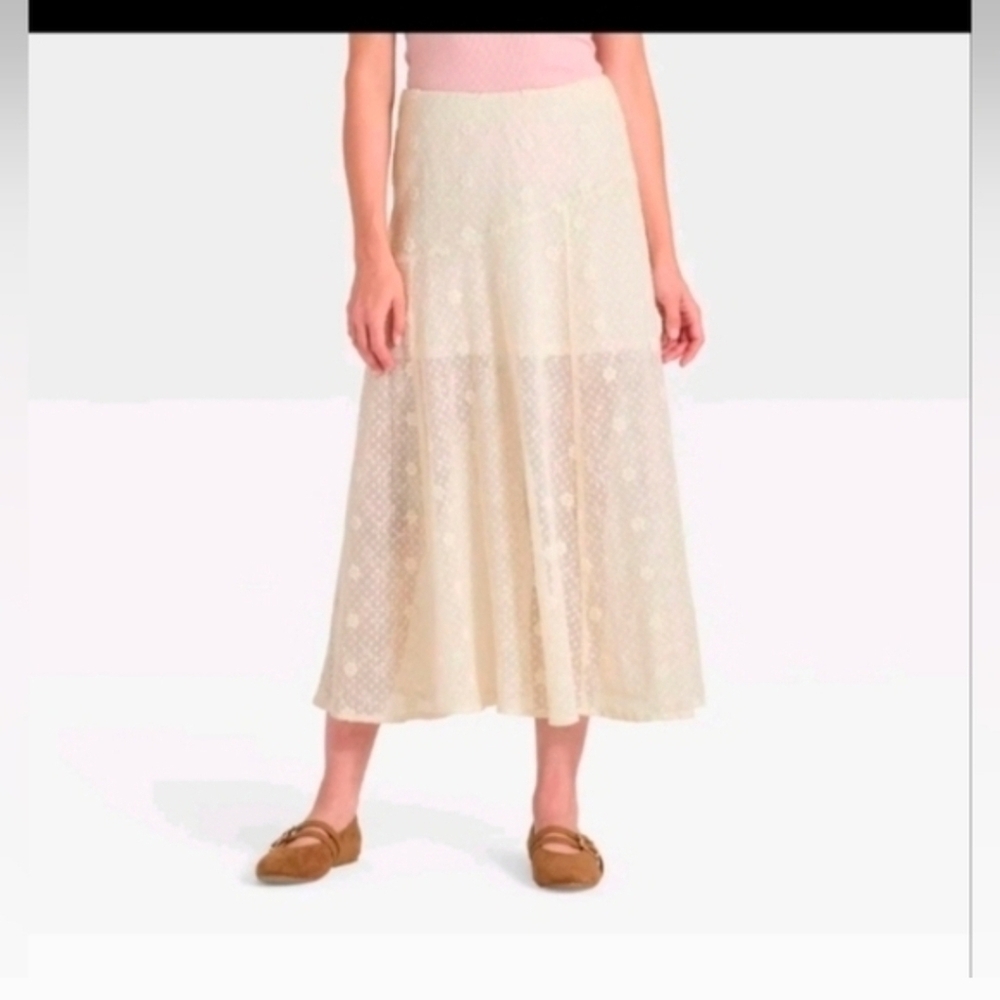 Universal Thread Women's Lace Maxi A-Line Skirt Cream Length 35